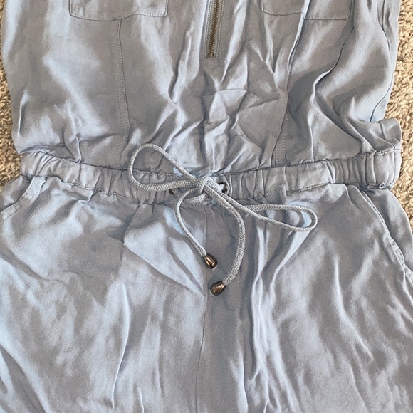 Romper - Picture 2 of 5
